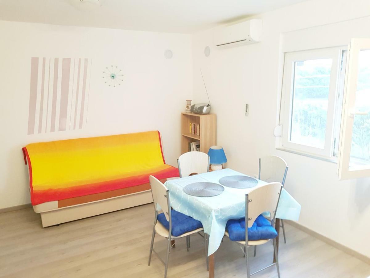 Apartment Brigitte Vrsi Dış mekan fotoğraf