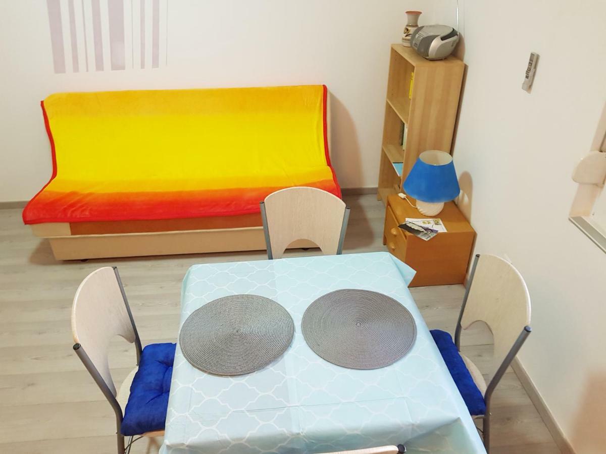 Apartment Brigitte Vrsi Dış mekan fotoğraf
