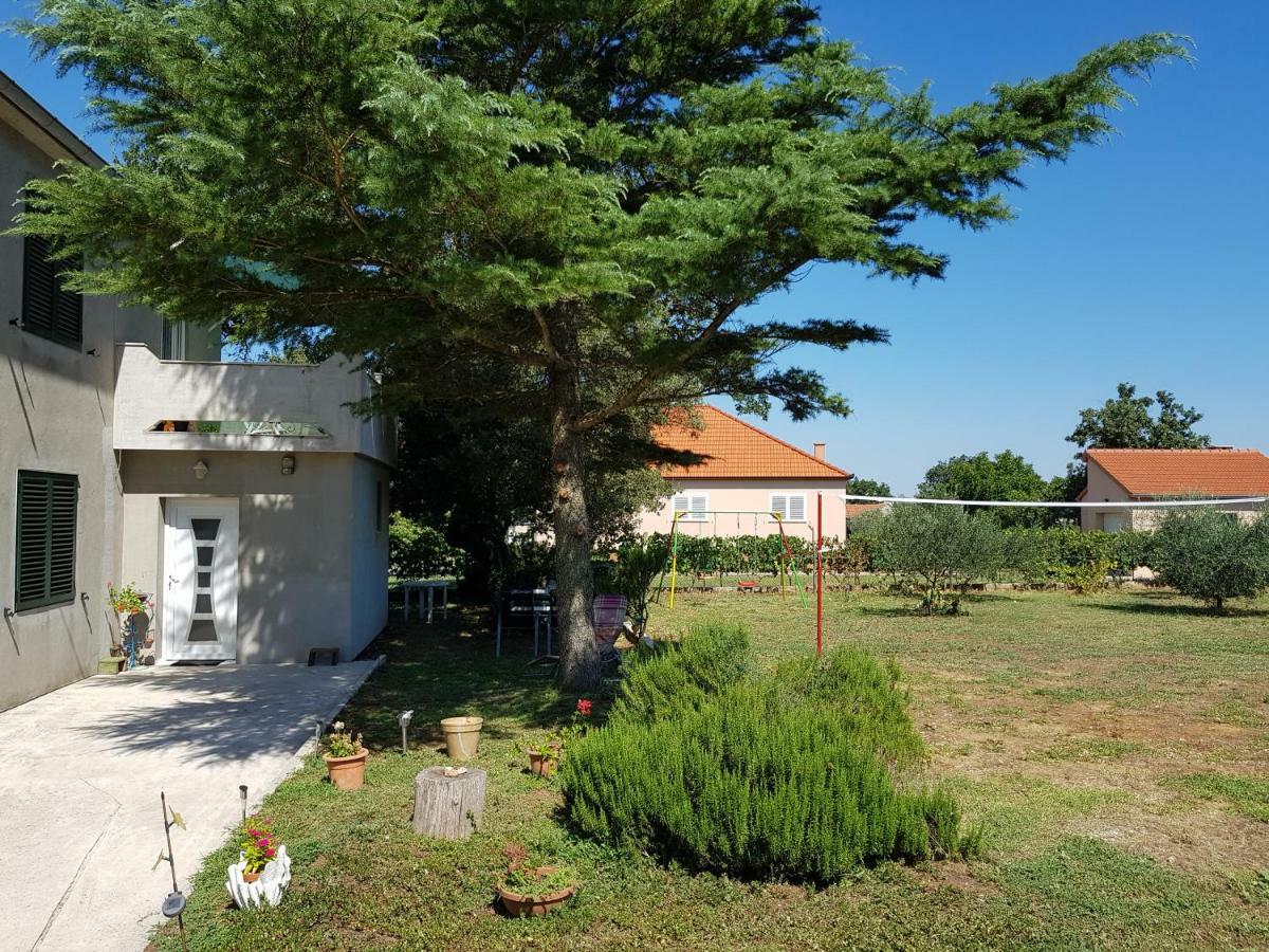 Apartment Brigitte Vrsi Dış mekan fotoğraf